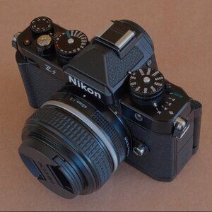 nikon zf (black) + 40mm f/2 + 28mm f/2.8